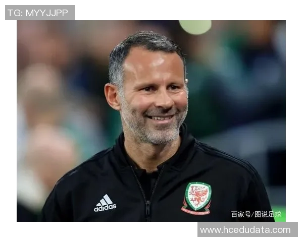 探讨足球明星中红牌最少的传奇球员及其职业生涯表现