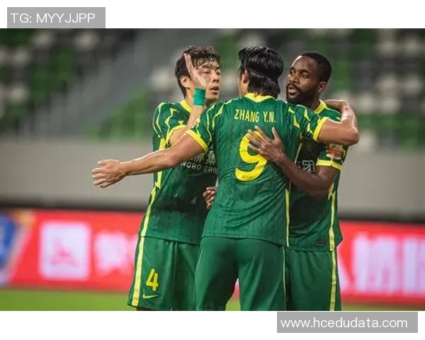 赛后分析:北京足球队与武汉足球队的速度对决全景回顾 赛后分析:北京足球队与武汉足球队的速度对决全景回顾