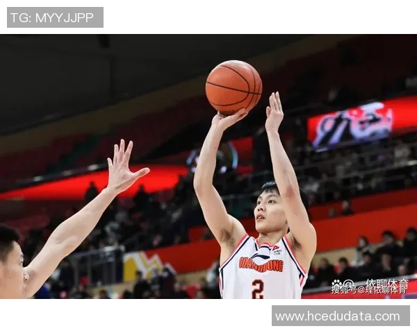 杭州篮球队的控制革新探索与实践：重塑战术与团队协作新模式