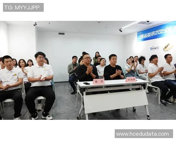 杭州羽毛球队的崛起之路洲际杯特别报道见证奋斗与荣耀的成长故事 杭州羽毛球队的崛起之路洲际杯特别报道见证奋斗与荣耀的成长故事