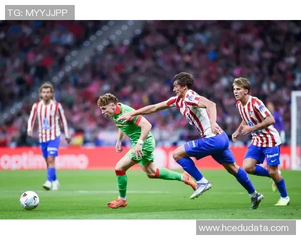 西甲足球明星妻子被曝出轨事件引发媒体热议与球迷关注 西甲足球明星妻子被曝出轨事件引发媒体热议与球迷关注