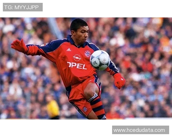 闭眼回忆足球明星瞬间心中涌现的激情与梦想 闭眼回忆足球明星瞬间心中涌现的激情与梦想